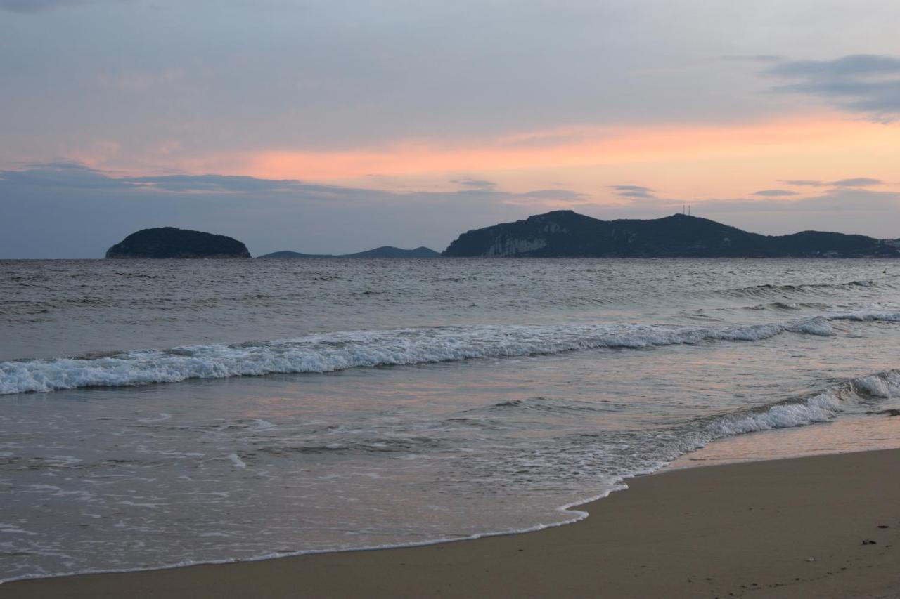 Feel The Sea *